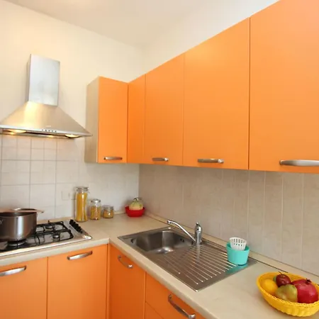 Colorful With Sea View Apartment Bibione