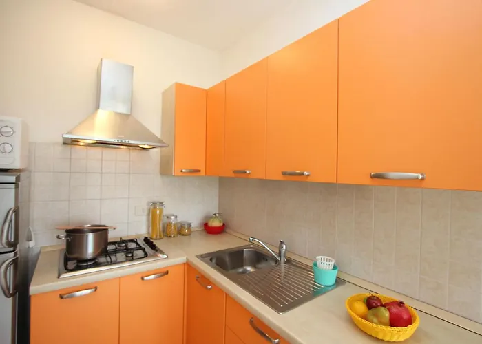 Colorful With Sea View Apartment Bibione