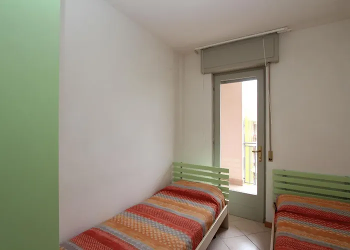 Colorful With Sea View 아파트